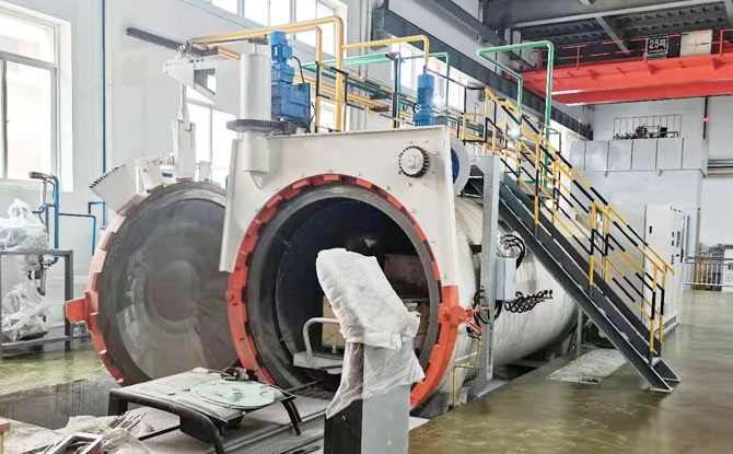 復(fù)合材料熱壓罐的核心功能是什么？